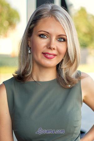 202450 - Olena Age: 40 - Ukraine