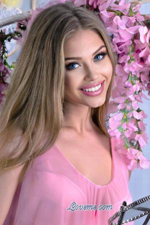 218407 - Anastasia Age: 28 - Ukraine