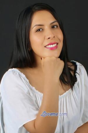 221795 - Monica Age: 39 - Peru