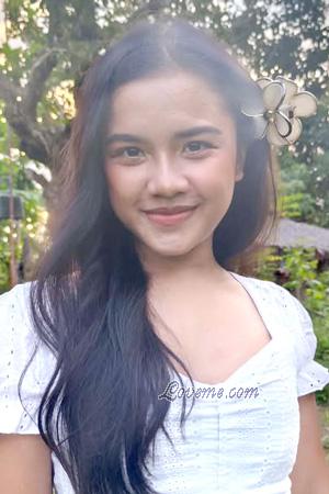 Philippines women