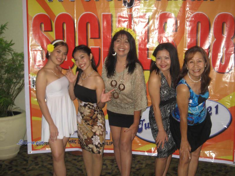 Philippine-Women-1235